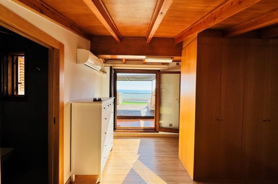 Duplex in Campomar