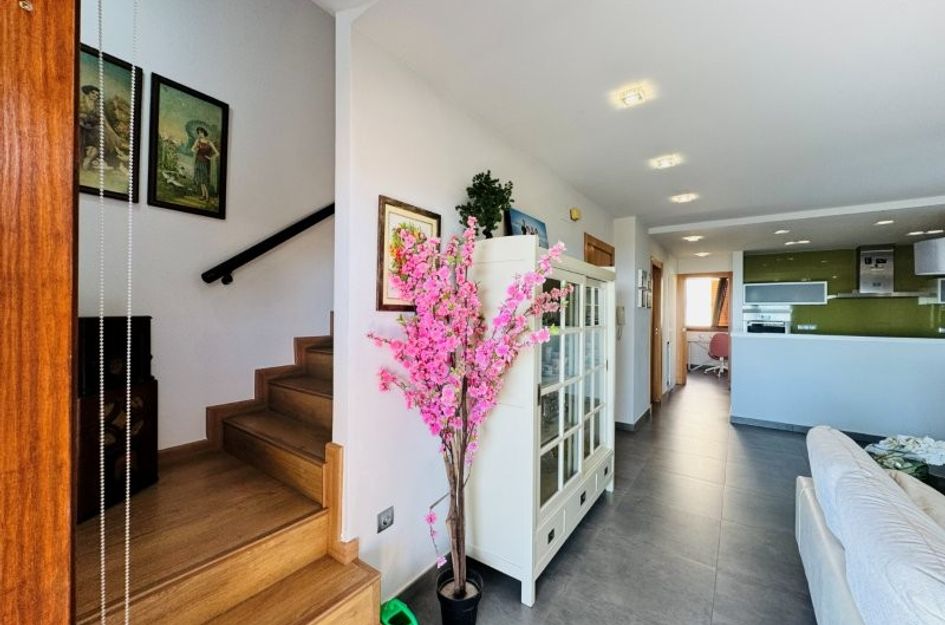 Duplex in Campomar