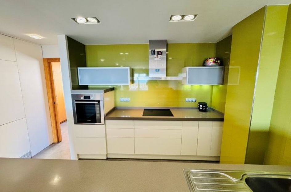 Duplex in Campomar