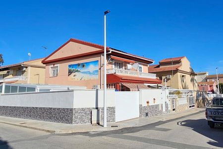 Huis in Santiago de la Ribera