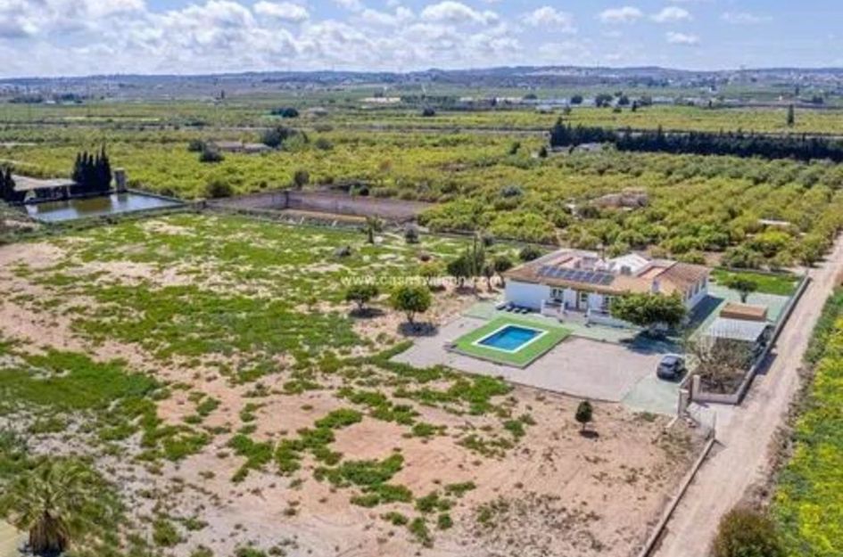 Villa in San Miguel de Salinas