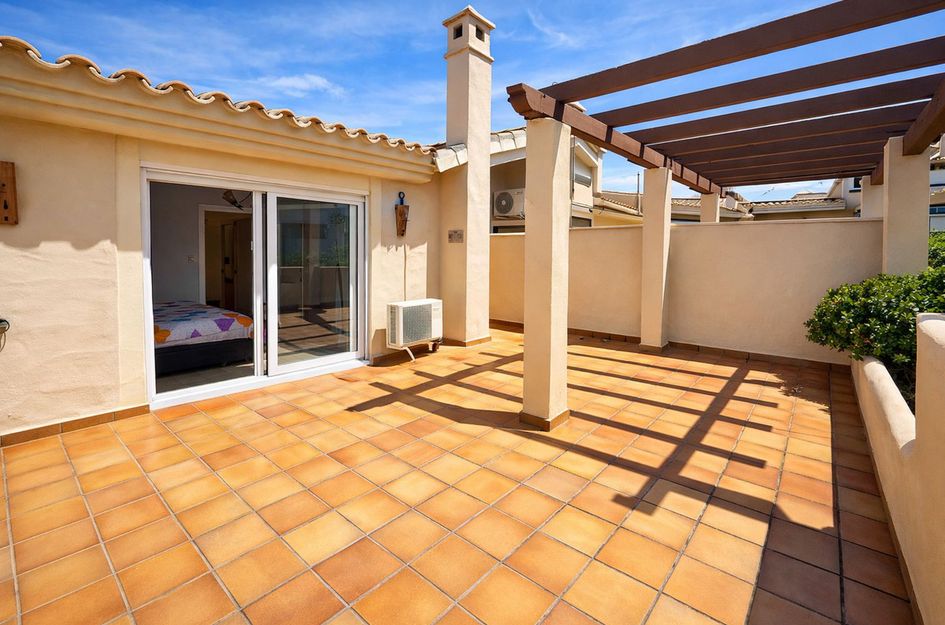Penthouse in Puerto de la Duquesa