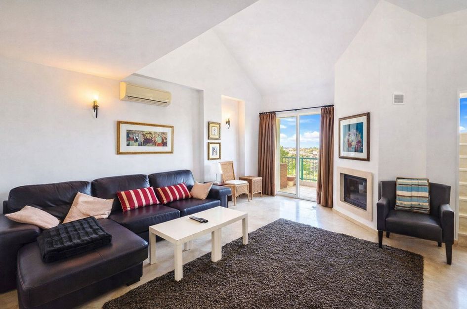 Penthouse in Puerto de la Duquesa