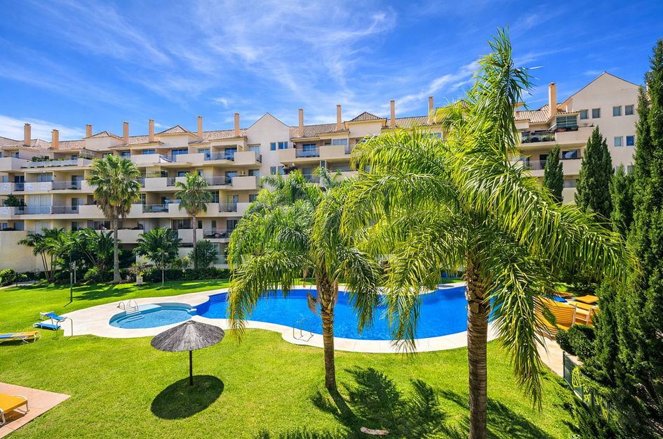 Penthouse in Puerto de la Duquesa