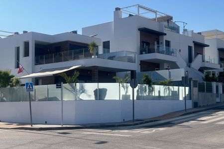 Villa in Los Montesinos
