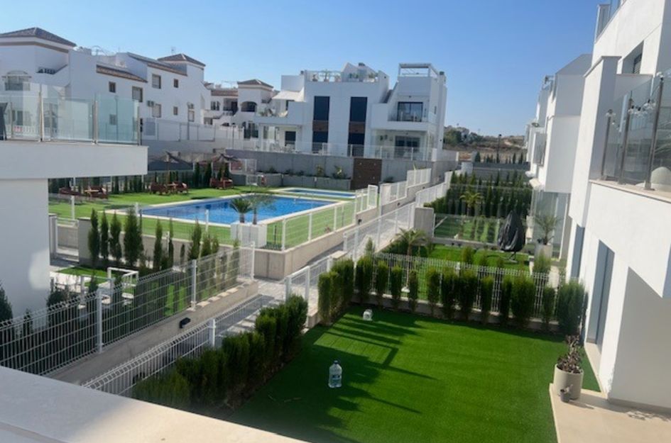 Villa in Los Montesinos