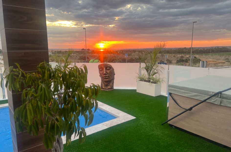 Villa in Los Montesinos