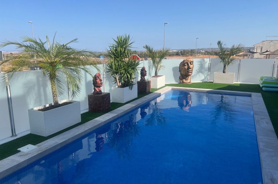 Villa in Los Montesinos