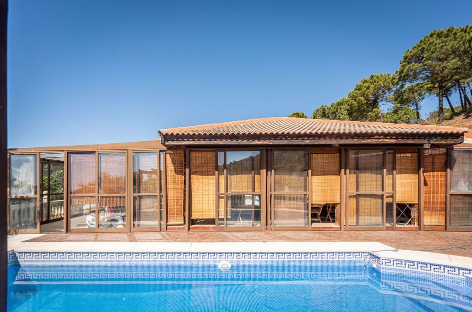 Finca in Urbanización Puerto de Estepona