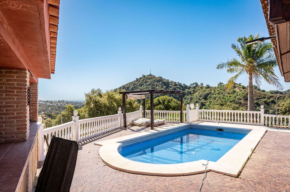 Finca in Urbanización Puerto de Estepona