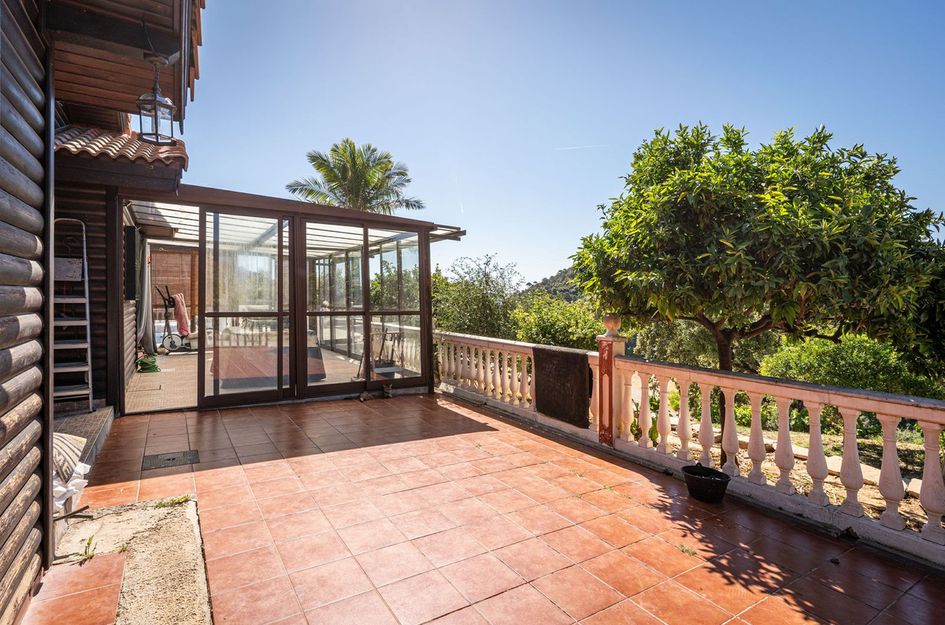 Finca in Urbanización Puerto de Estepona
