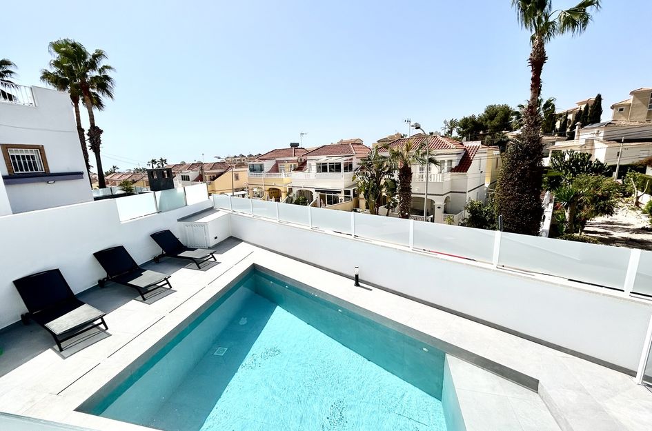 Villa in Villamartin