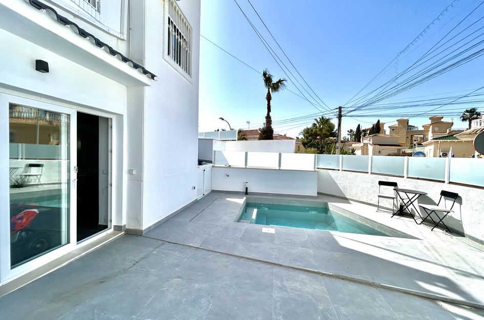 Villa in Villamartin