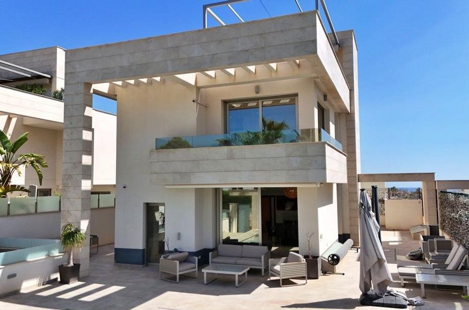 Villa in Villamartin