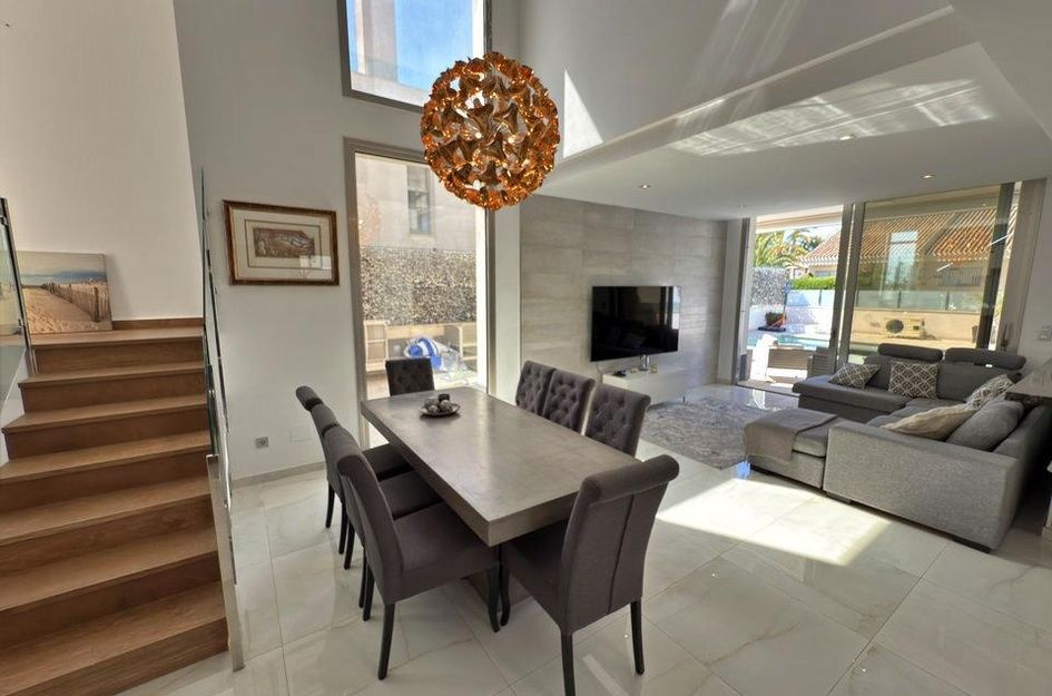 Villa in Villamartin