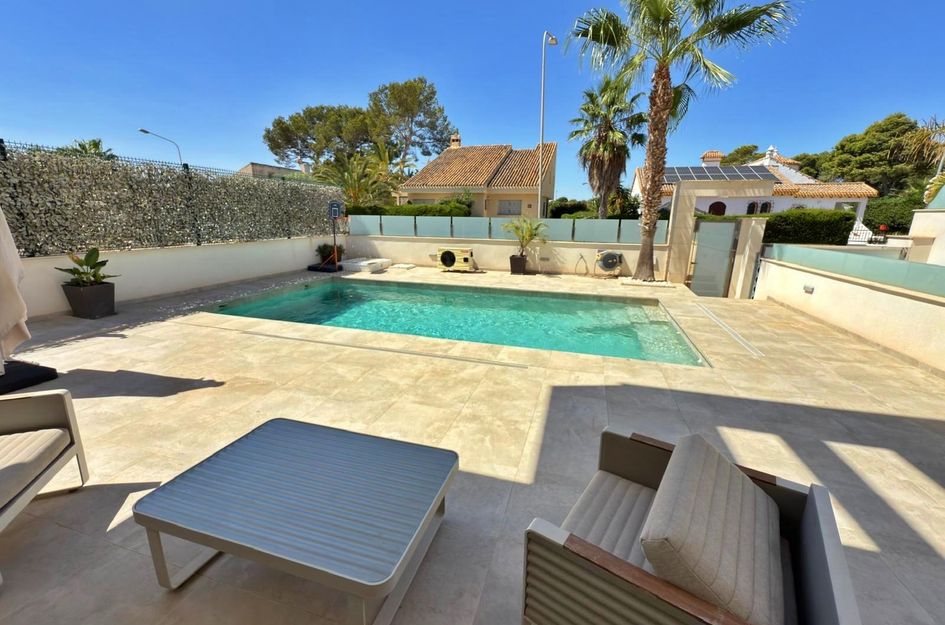 Villa in Villamartin