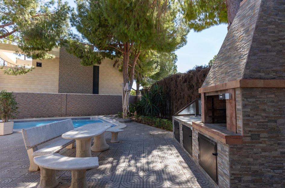 Villa in Quesada