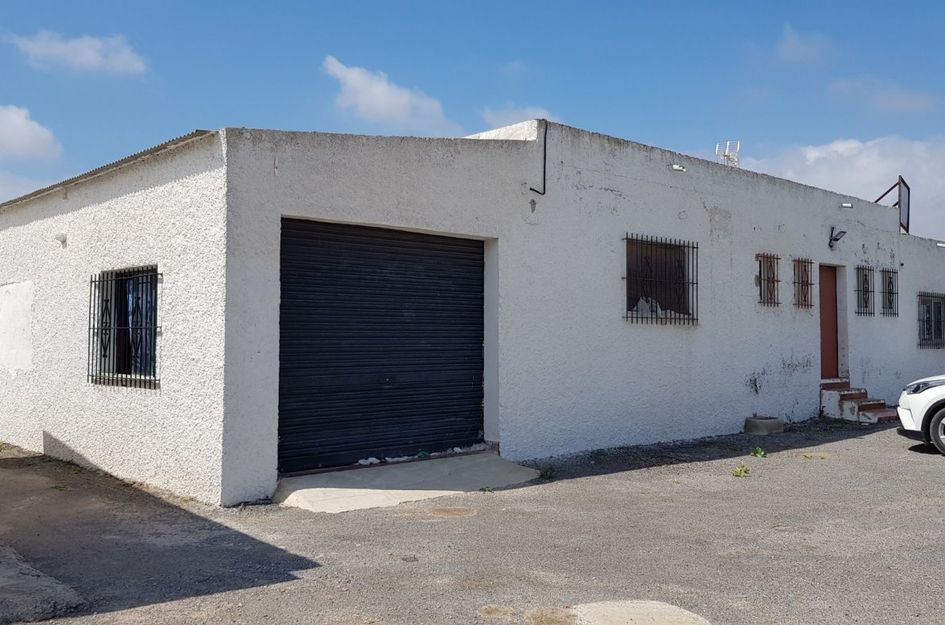 Finca in La Herrada