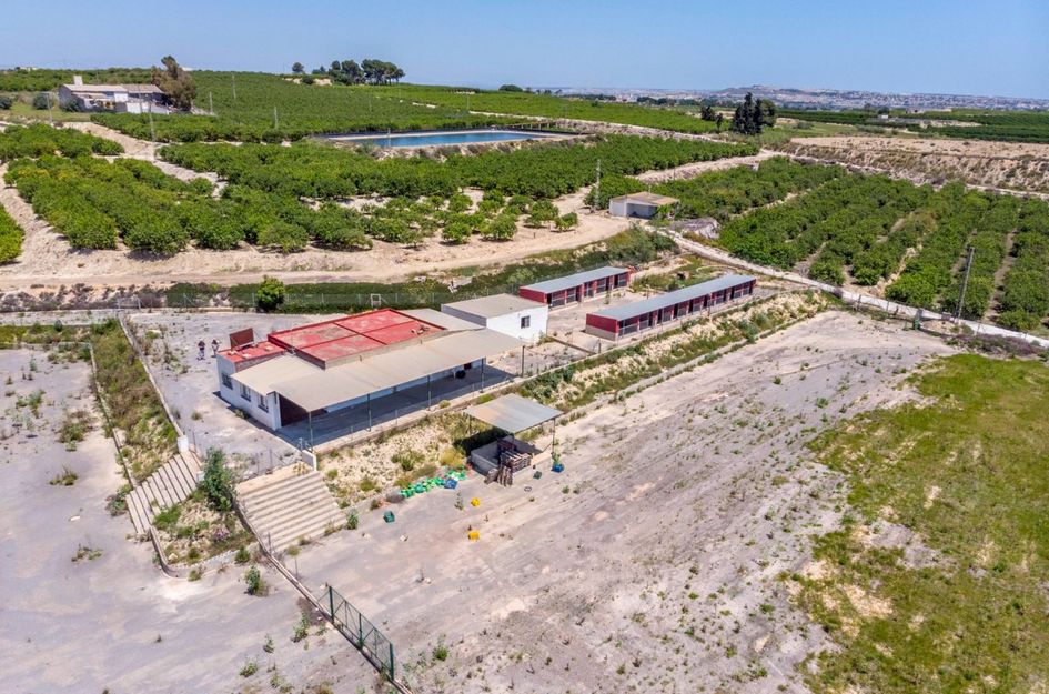 Finca in La Herrada