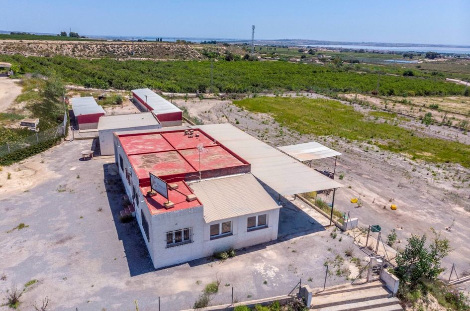Finca in La Herrada