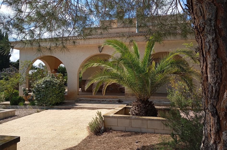 Villa in Yecla