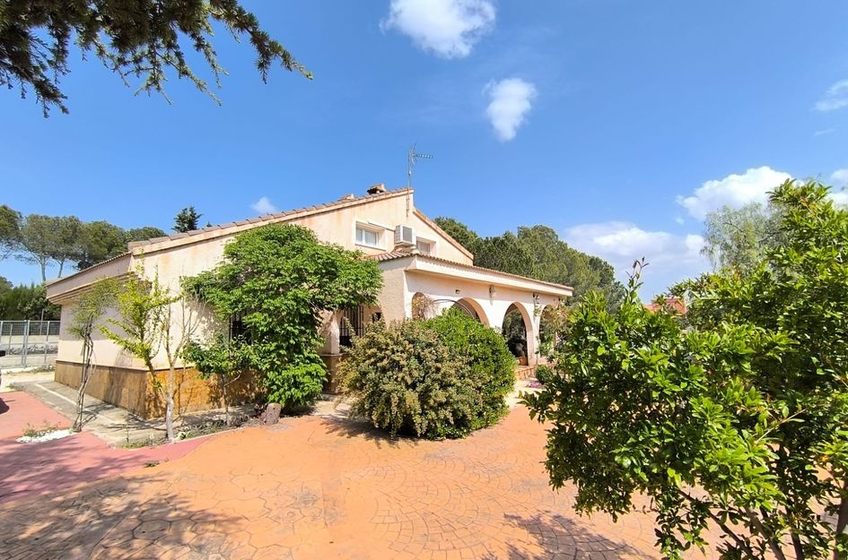 Villa in Yecla