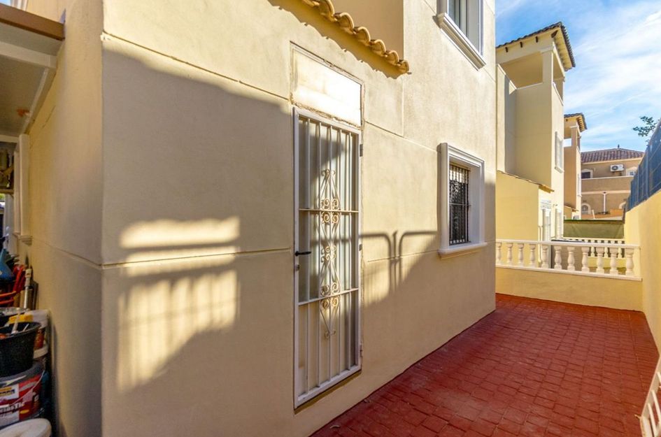 Villa in Dehesa de Campoamor