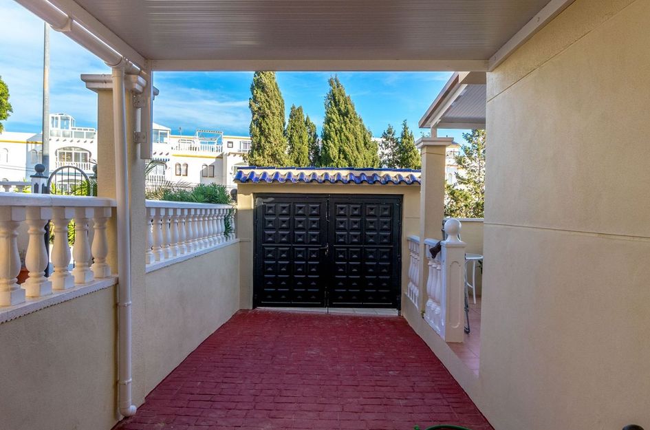Villa in Dehesa de Campoamor