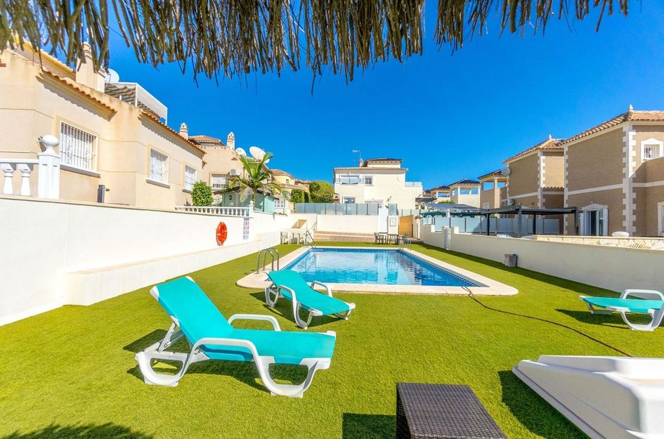 Villa in Dehesa de Campoamor