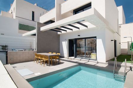 Halfvrijstaand in Dehesa de Campoamor