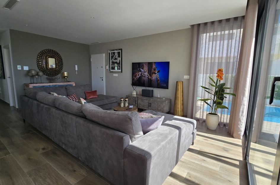 Villa in Los Montesinos