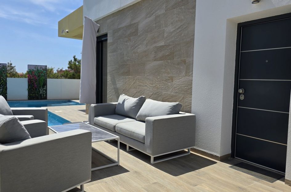 Villa in Los Montesinos