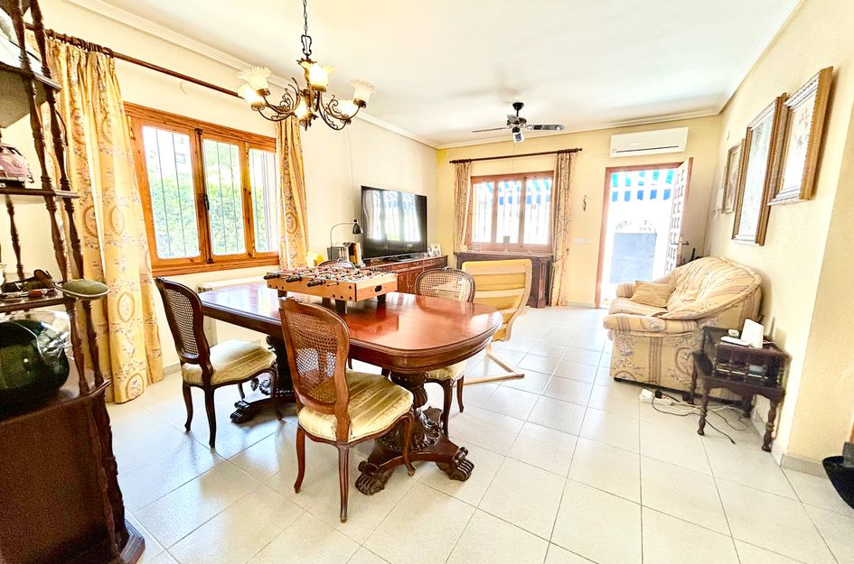 Villa in La Zenia