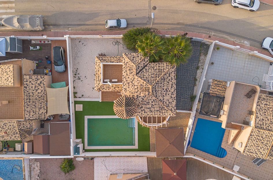 Villa in Montebello