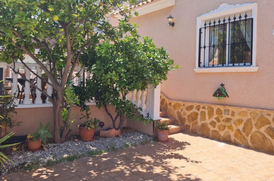 Villa in Cabo Roig