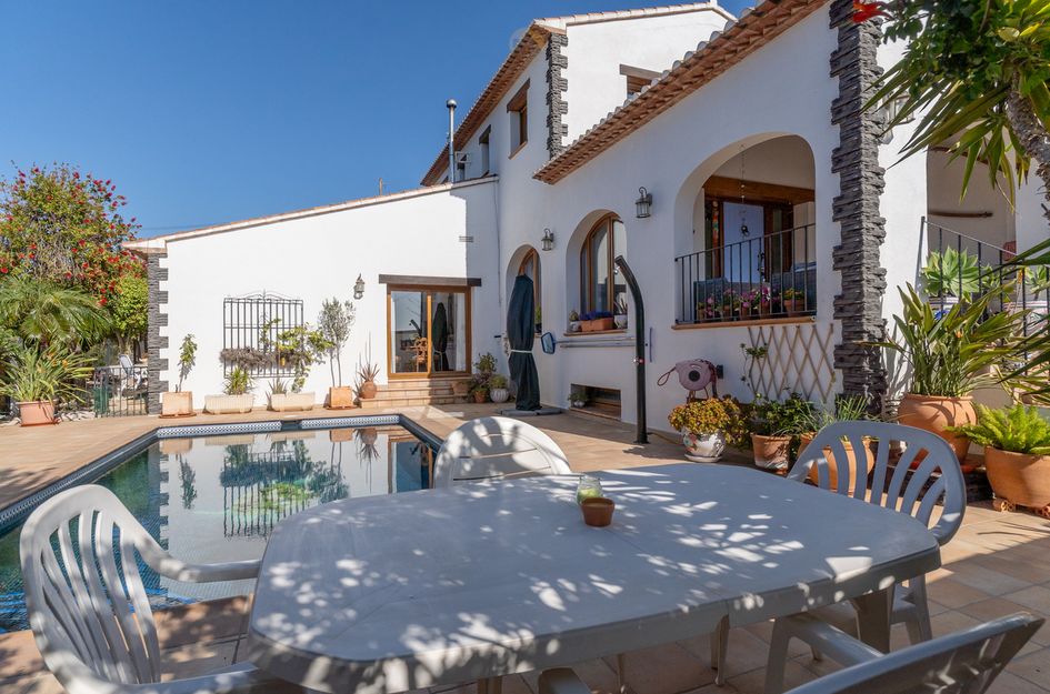 Villa in Alcalalí