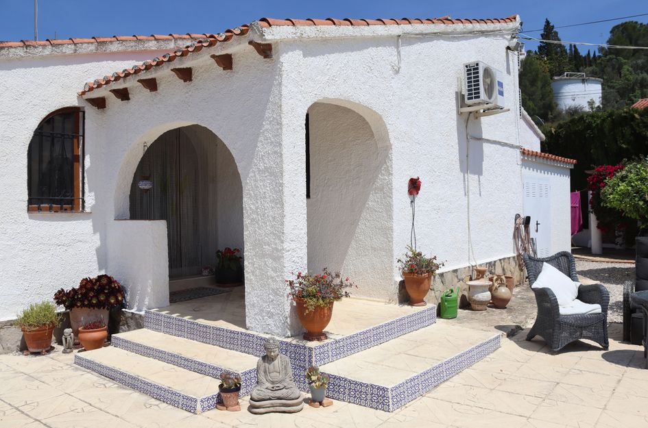 Villa in Orba