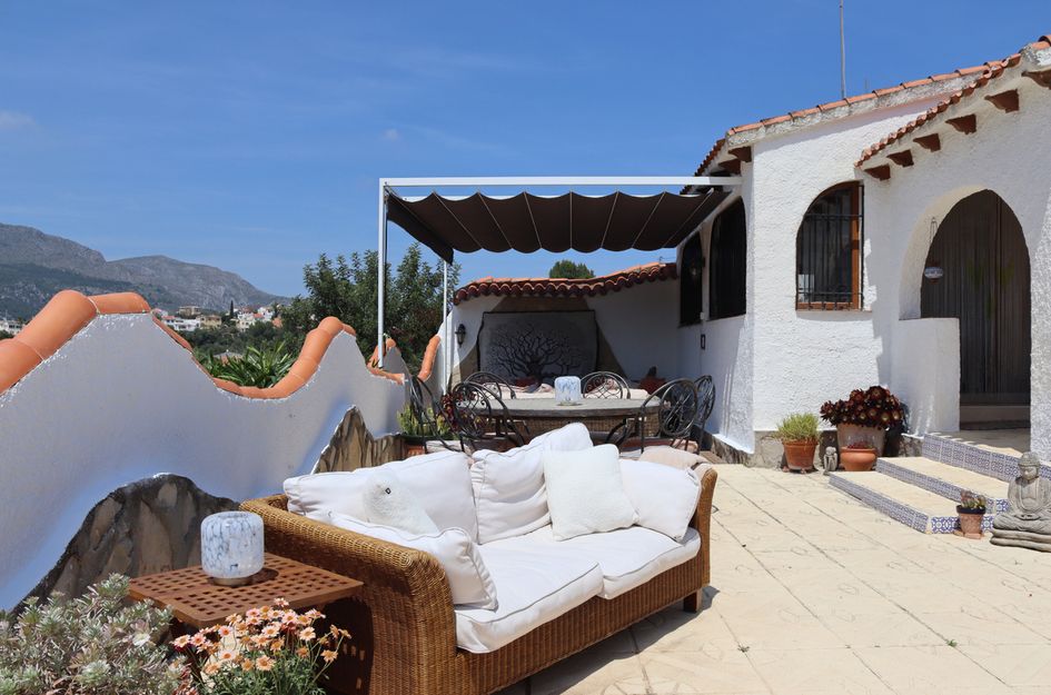 Villa in Orba
