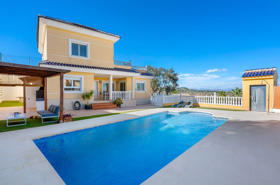 Villa in San Miguel de Salinas
