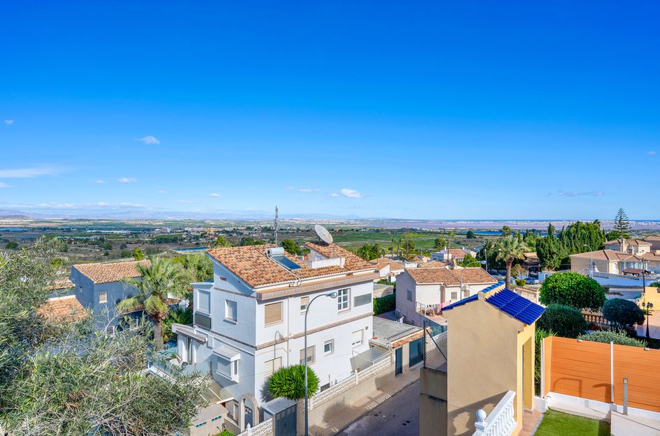 Villa in San Miguel de Salinas