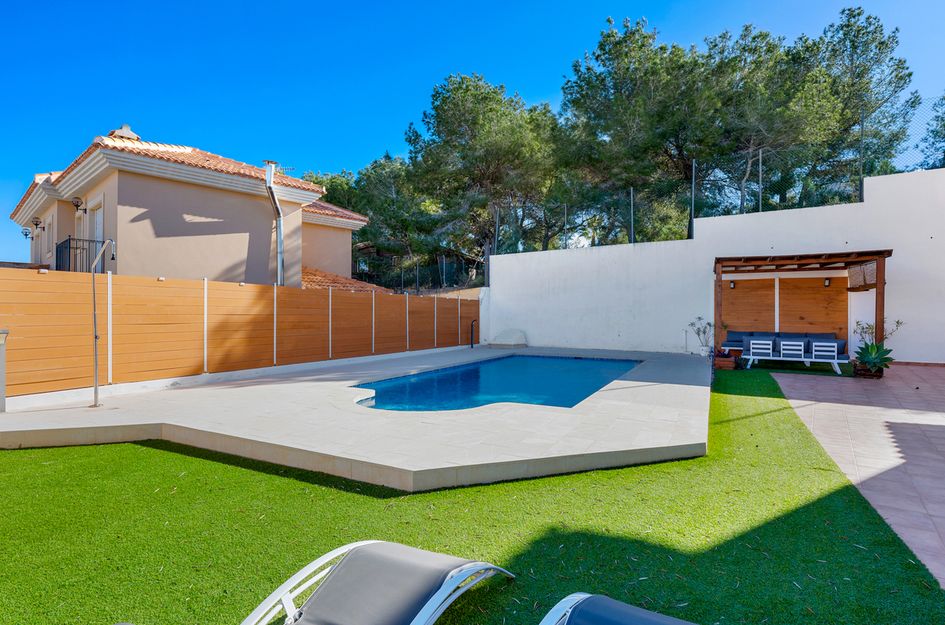 Villa in San Miguel de Salinas