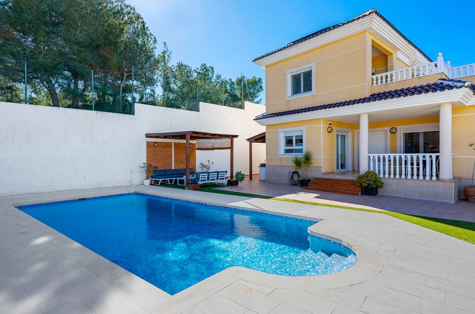 Villa in San Miguel de Salinas
