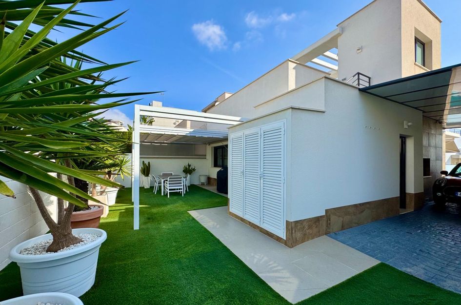 Villa in San Miguel de Salinas