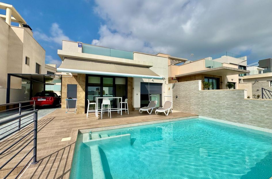 Villa in San Miguel de Salinas