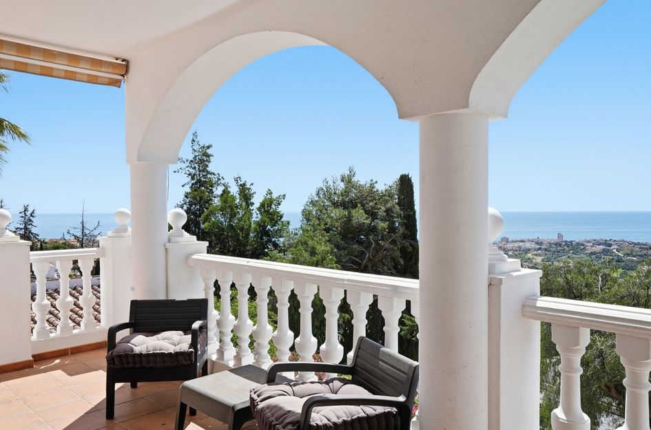 Villa in Benalmádena