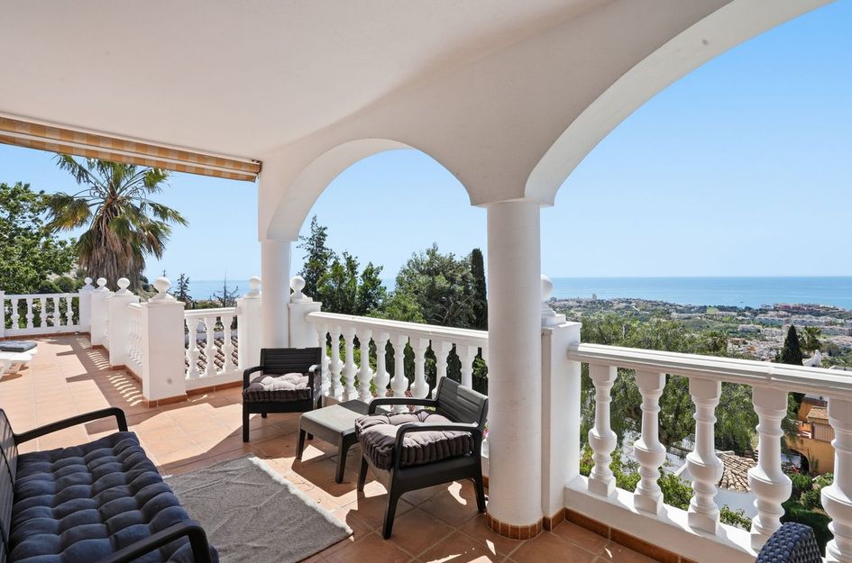 Villa in Benalmádena
