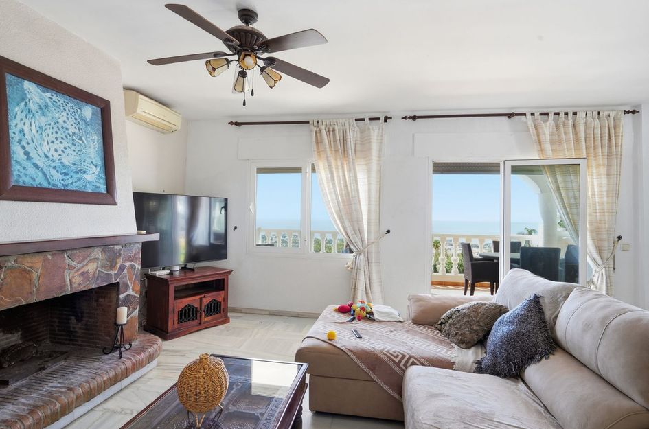 Villa in Benalmádena