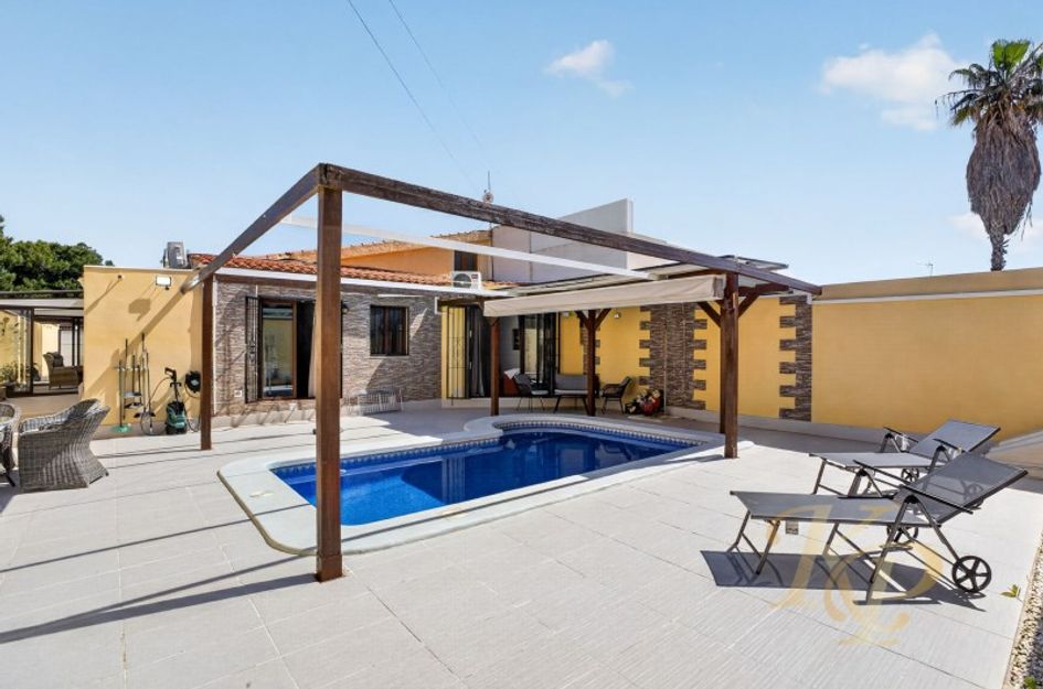 Villa in Torrevieja