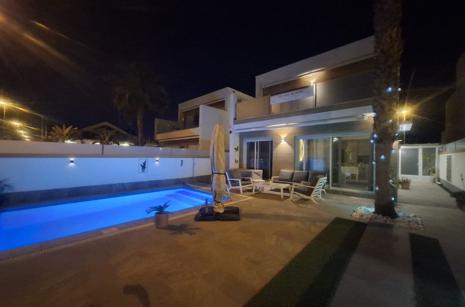 Villa in Pilar de la Horadada