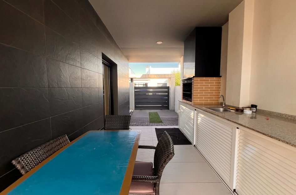 Villa in Monte Zenia